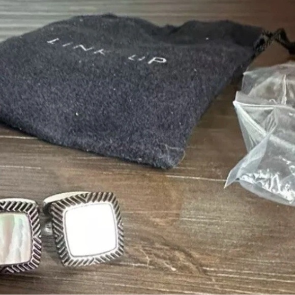 Link upSilver Cufflinks